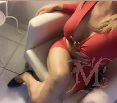Italo-colombiana Dolce Deborah 1