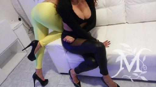 SUPER 4 MANI HOT A COMO!!! 3664287746 1
