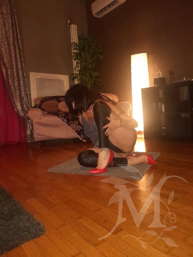 Valentina massaggio Erotico  2