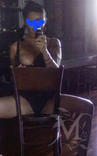 Valentina sexy milf  1