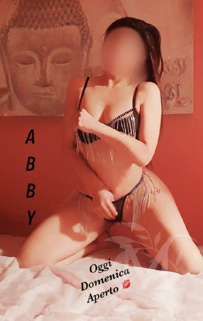 DOMENICA ABBY 375 8710436  super promo 1
