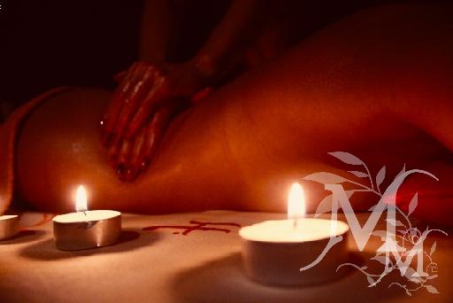 AGATA MASSAGGI PROFESSIONALI X UN???ORA 50 2