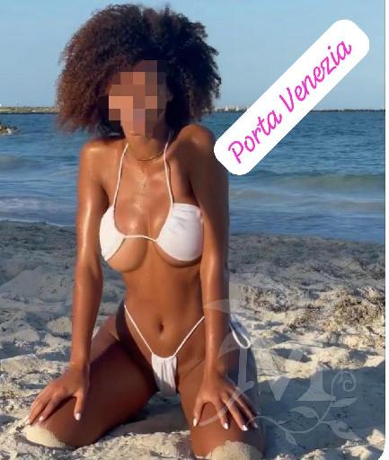 <h3><a class='' href='/centri/helen-pantera-4817'>Helen pantera massaggi doc</a></h3>