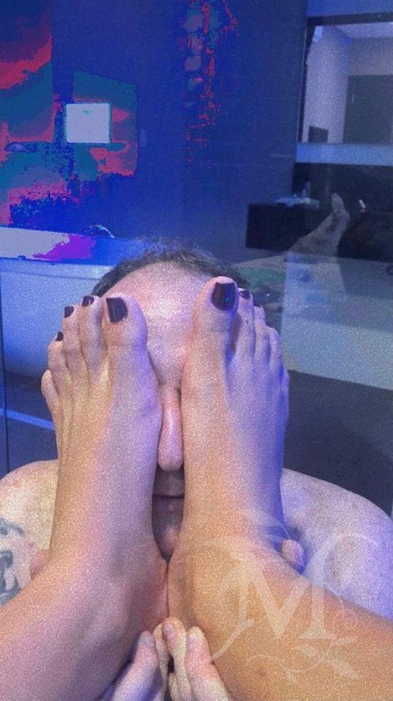 MASSAGGIATRICE TRANSEX__ PRONTA A REGALARTI MOMENTI DI VERO  4