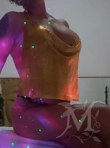 Lara Massaggi 2