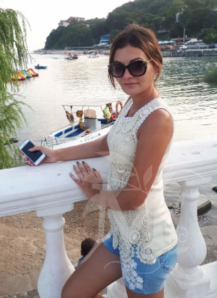 Monica 2
