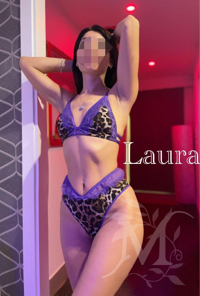 Laura Volkava, Massimo Livello 1