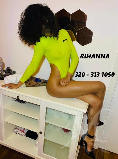 Rihanna 6