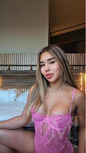 ?? LEEYA ??‍?? Ladyboy 3
