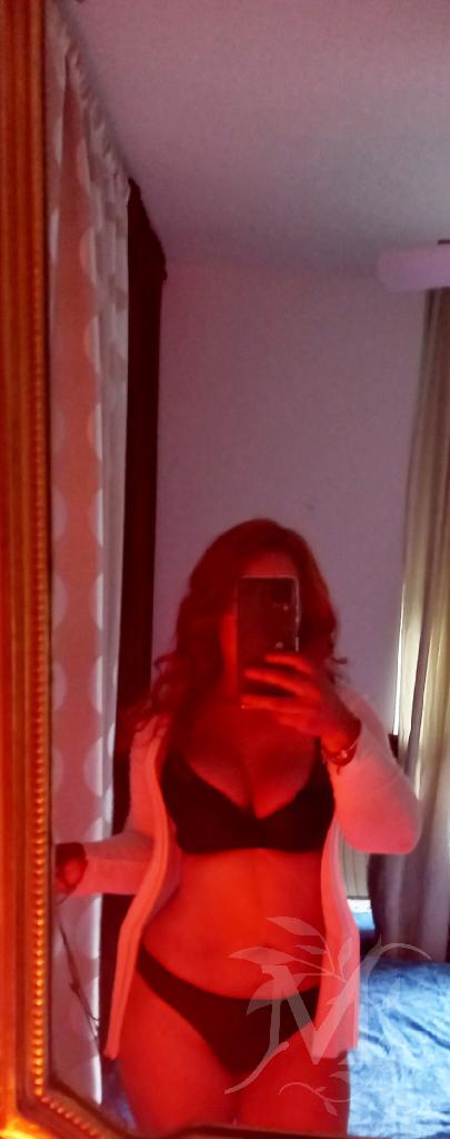 Martina, tantra body body  2