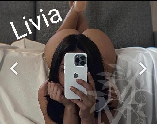 Livia Andrade?? 2