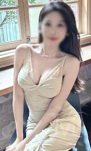 Ragazza d'Oro 6
