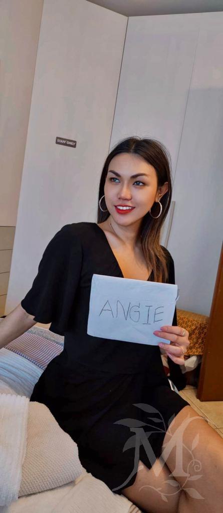 ANGIE “LADYBOY (TRANS)” privato Thai massage . 8