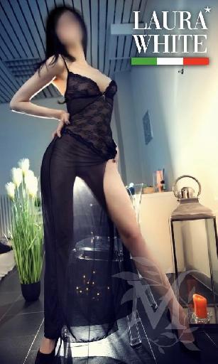 Laura White 1