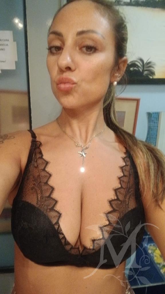 Lara Fitness 4