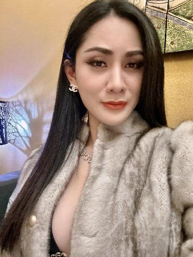 Pinky, Thai Ladyboy 4
