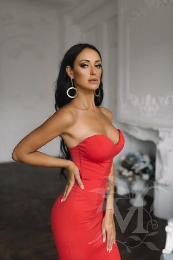 Nikita hot ?  6