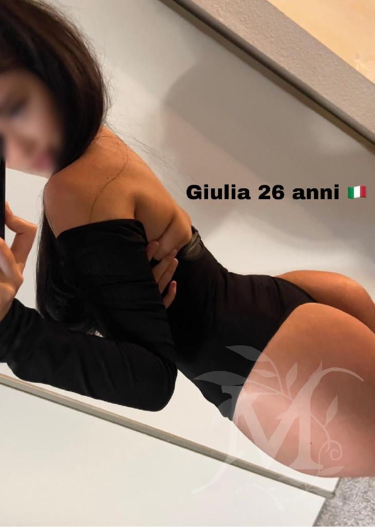 GIULIA ITALIANA ?? Nuova location, body 100€ 2