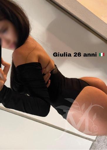 Giulia Italiana ?? 26 anni  4
