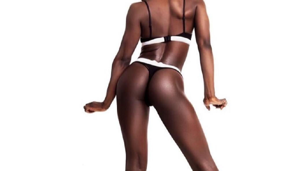 Rihanna bellezza statuaria skinny 5