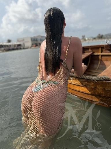 Monica super relax 4