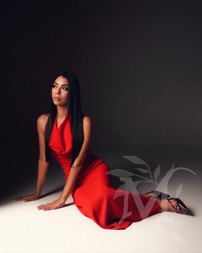 Cleo top model  3