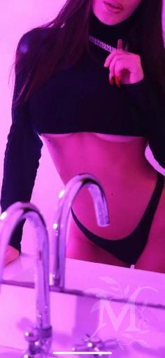 Sexy Martina ?? 2