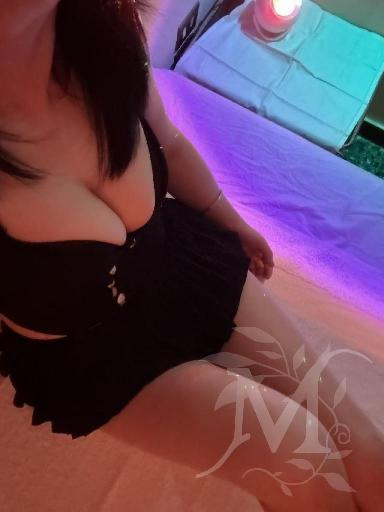 Camelia massaggi 9