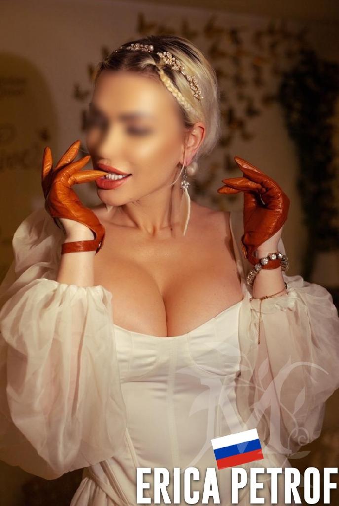 Erica Petrof, il Tocco Proibito dell'Est 1
