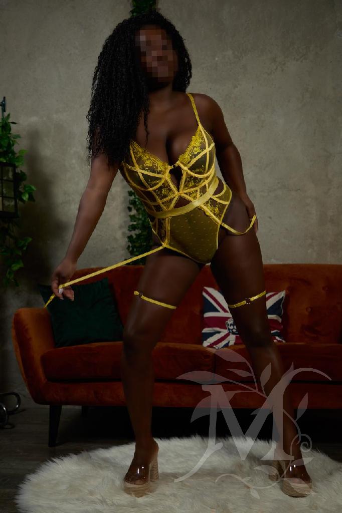 Jade, sexy e prosperosa ti aspetta a Lambrate! 3